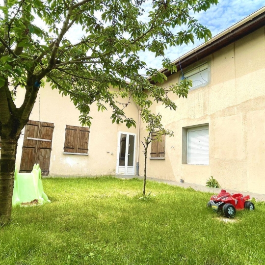  Annonces NOISYLEGRAND : Immeuble | GAGNY (93220) | 321 m2 | 0 € 