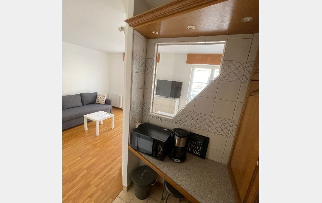 Annonces NOISYLEGRAND : Appartement | CHARENTON-LE-PONT (94220) | 27 m2 | 1 050 € 